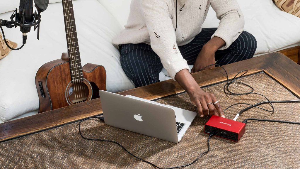 Interfejs audio — Focusrite Scarlett Solo (3rd Gen)
