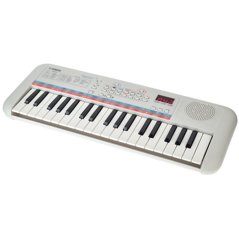 pomysł na prezent świąteczny keyboard Yamaha PSS E30