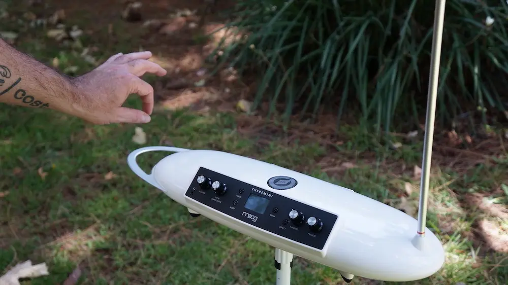 Moog Theremini